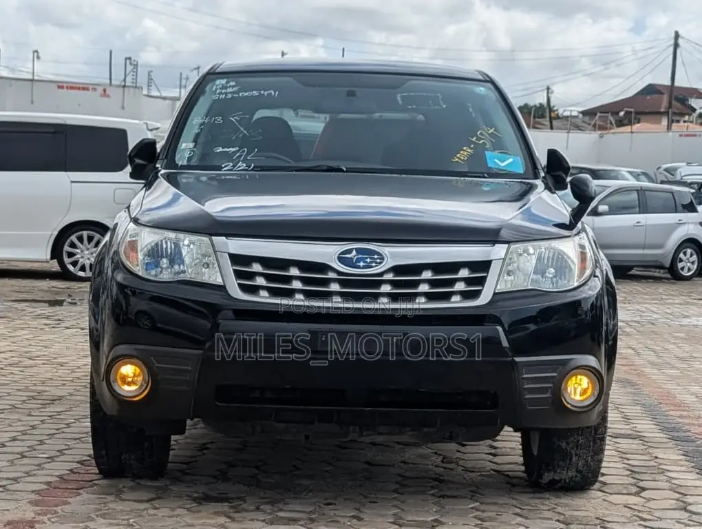 Subaru Forester 2011 Black
