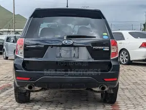 Subaru Forester 2011 Black