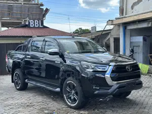Toyota Hilux 2020 Black