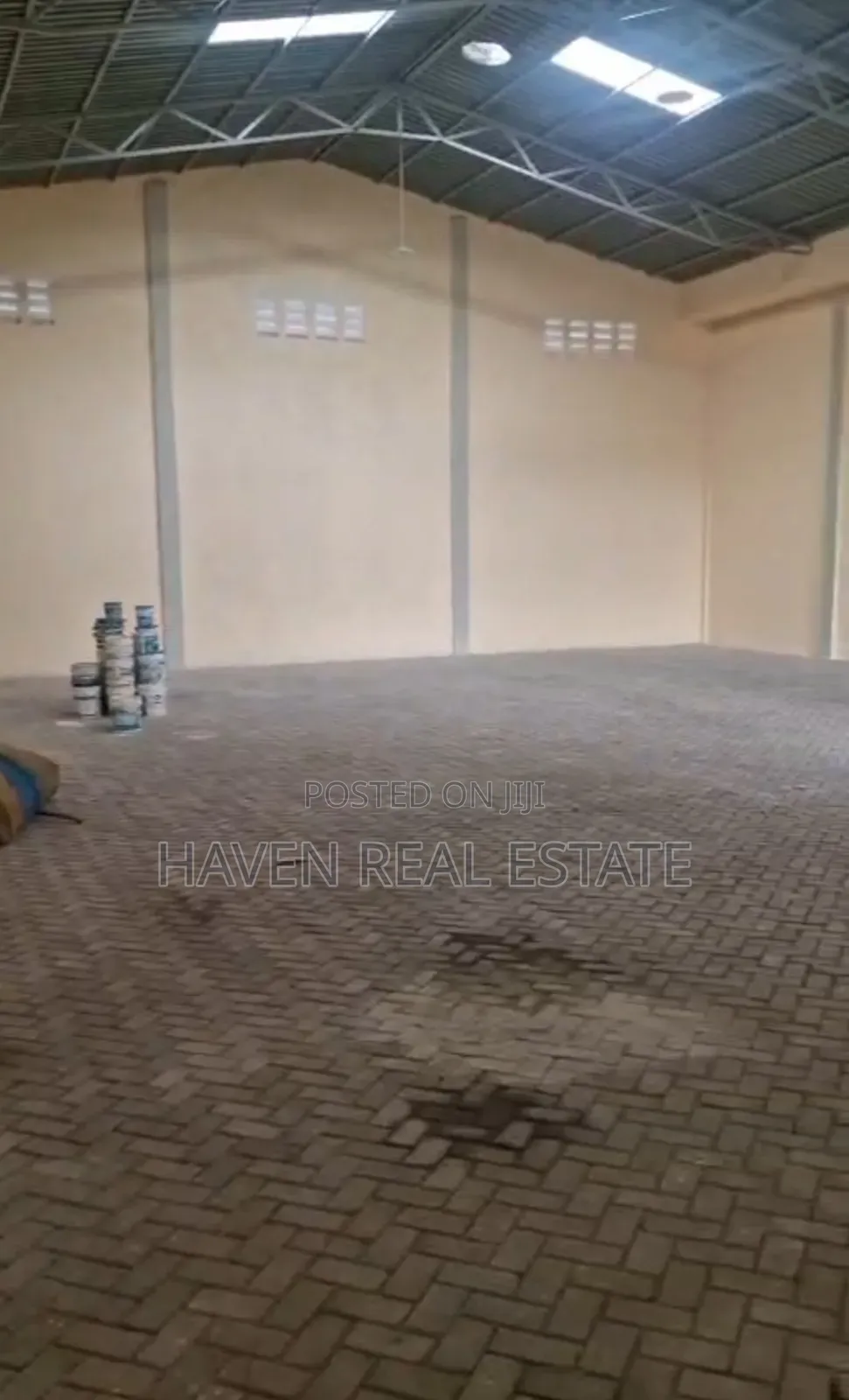 Godown for Rent at Mburahati
