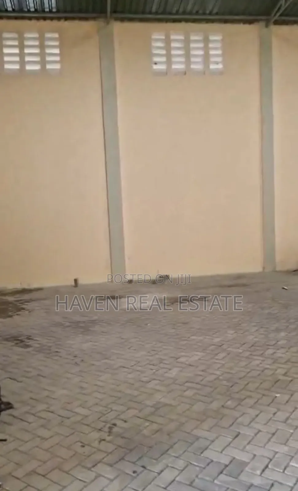 Godown for Rent at Mburahati