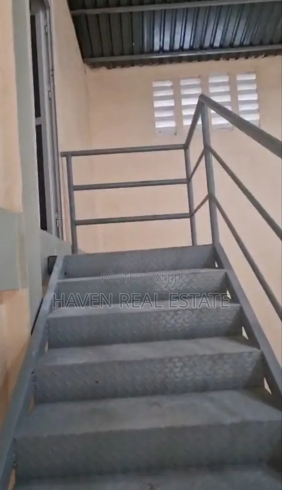 Godown for Rent at Mburahati