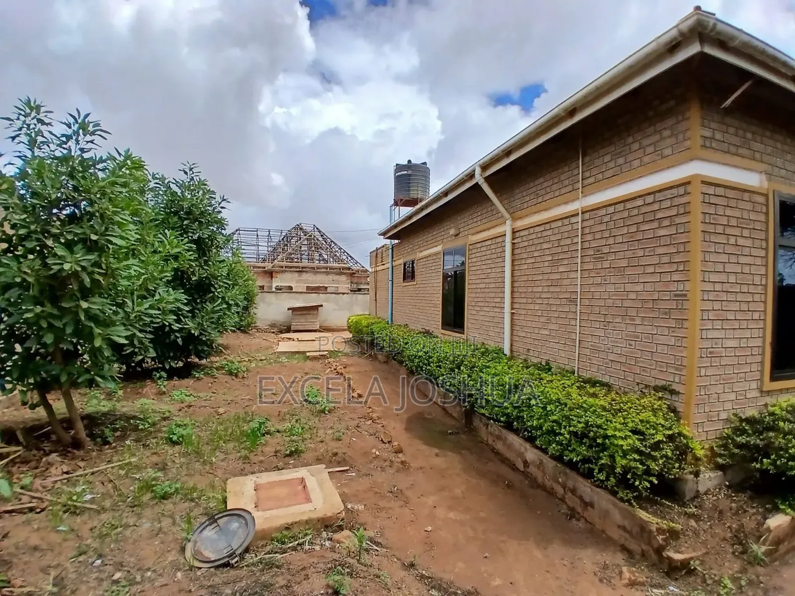 3bdrm House in Excela Joshua, Njombe Mjini for sale