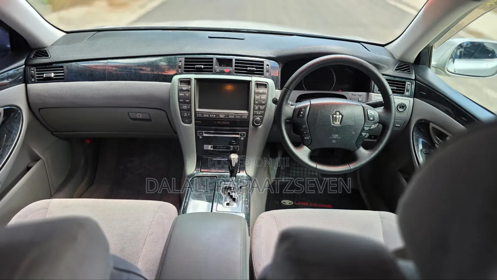 Toyota Crown 2004 Silver