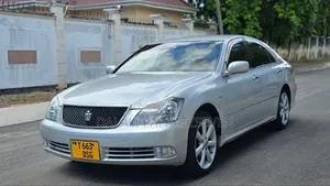 Toyota Crown 2004 Silver