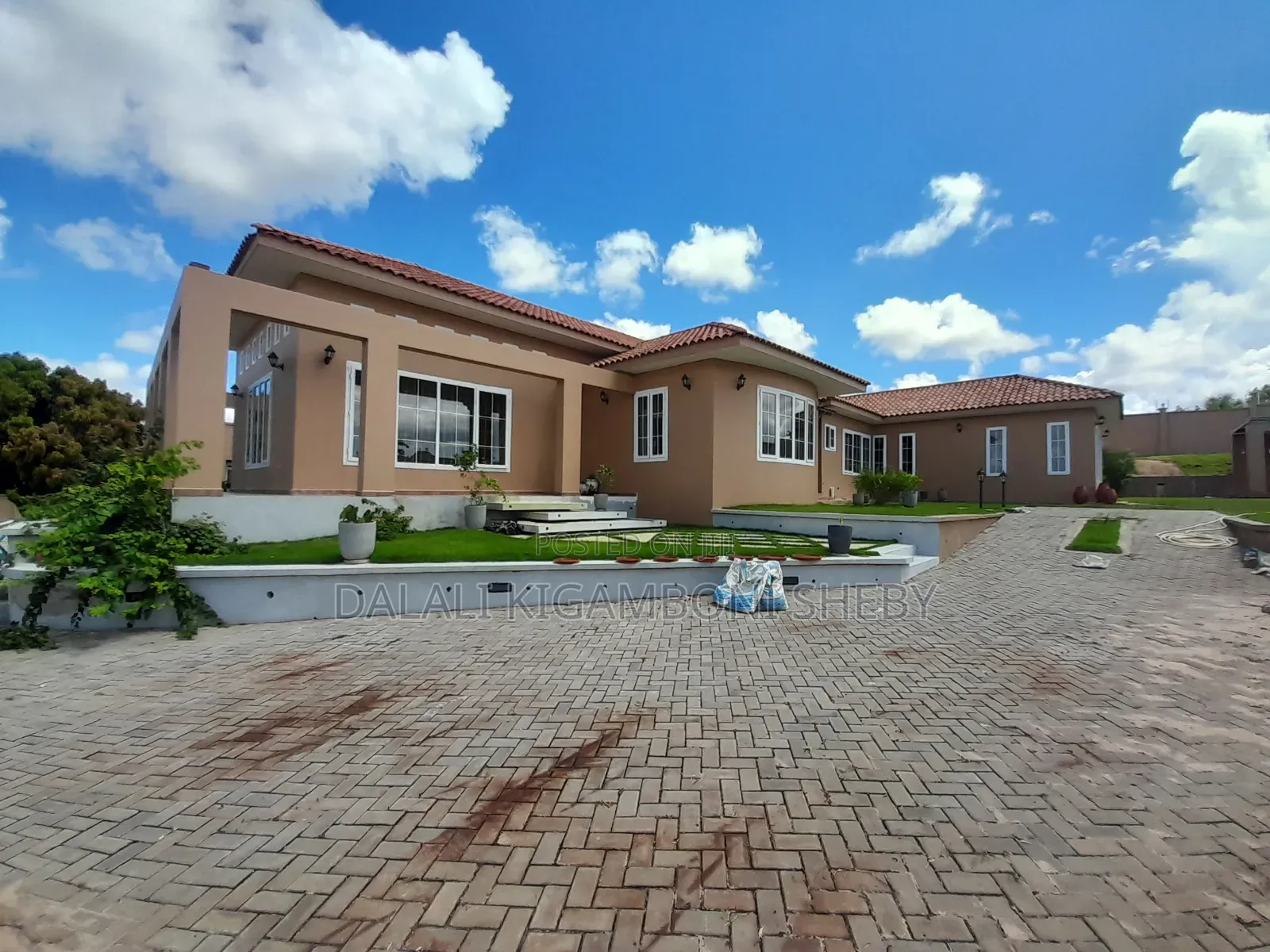 5bdrm House in Kisarawe 2️⃣, Kigamboni for sale