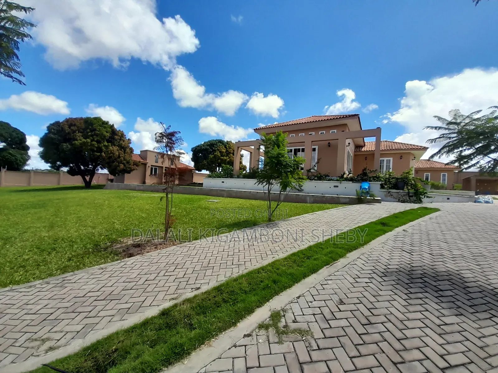5bdrm House in Kisarawe 2️⃣, Kigamboni for sale