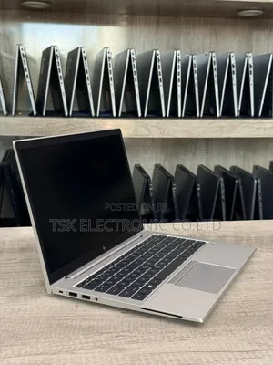 Laptop HP EliteBook 845 G8 16GB AMD Ryzen 5 SSD 256GB