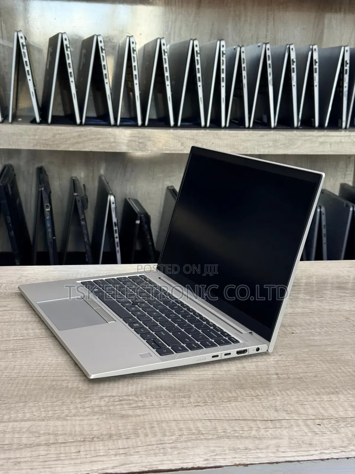 Laptop HP EliteBook 845 G8 16GB AMD Ryzen 5 SSD 256GB