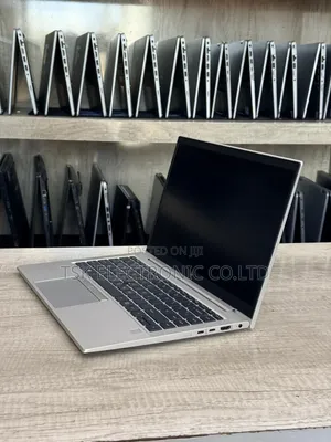 Laptop HP EliteBook 845 G8 16GB AMD Ryzen 5 SSD 256GB