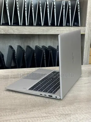 Laptop HP EliteBook 845 G8 16GB AMD Ryzen 5 SSD 256GB