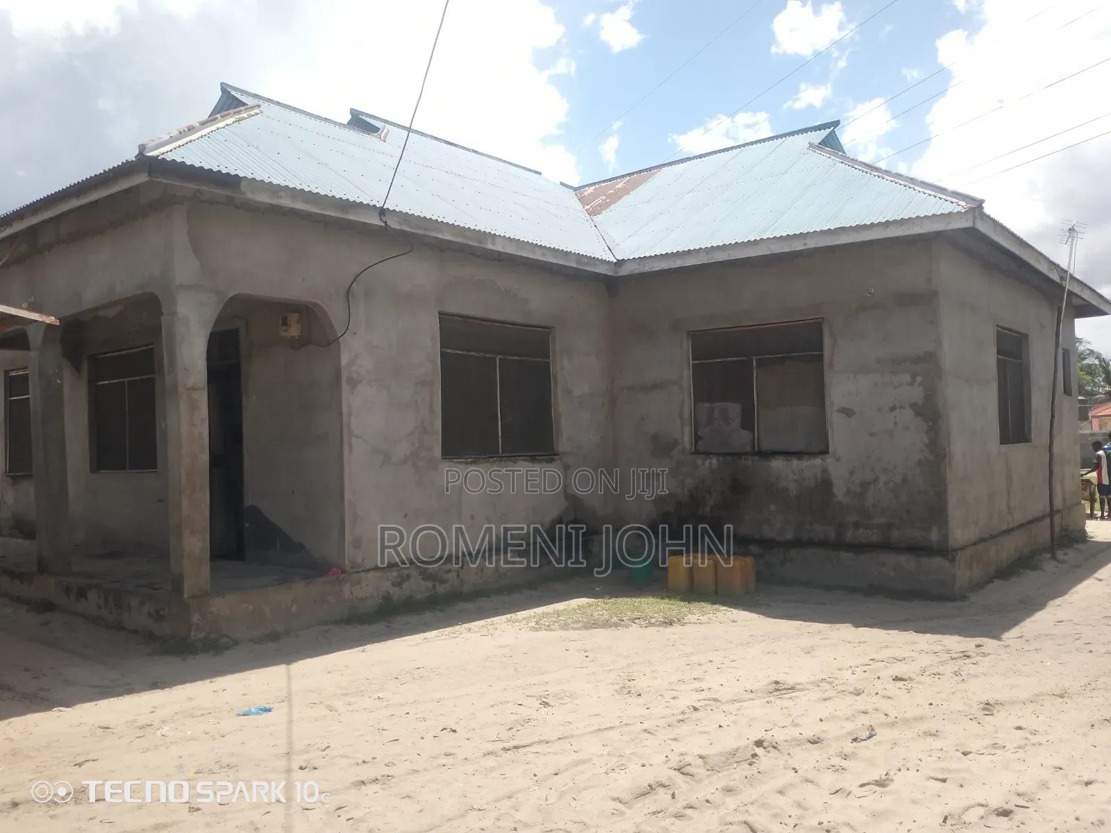 3bdrm House in Tanzania Daresalaam for sale
