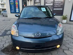 Mazda Verisa 2013 Blue