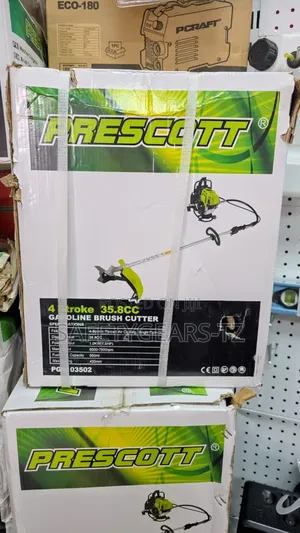 Garden Tool 4-stroke Gasoline Brush Cutter.
