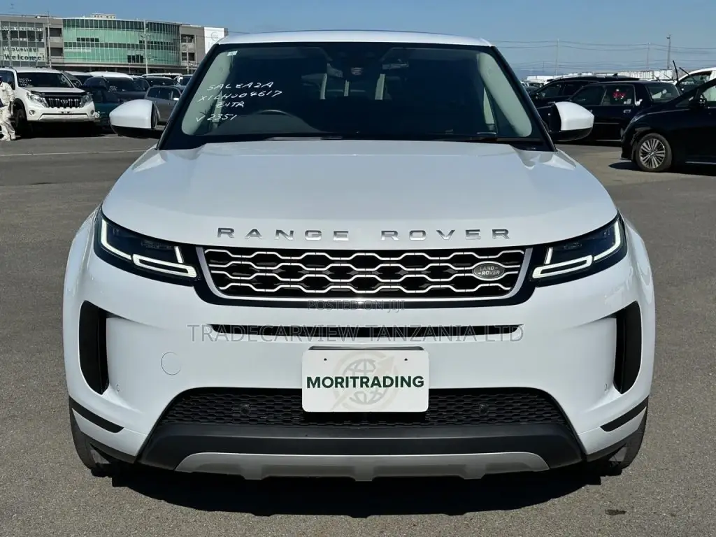 Land Rover Range Rover Evoque SE 4x4 5-Door 2019 Pearl