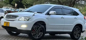 Toyota Harrier 2006 White