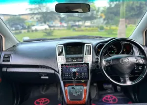 Toyota Harrier 2006 White