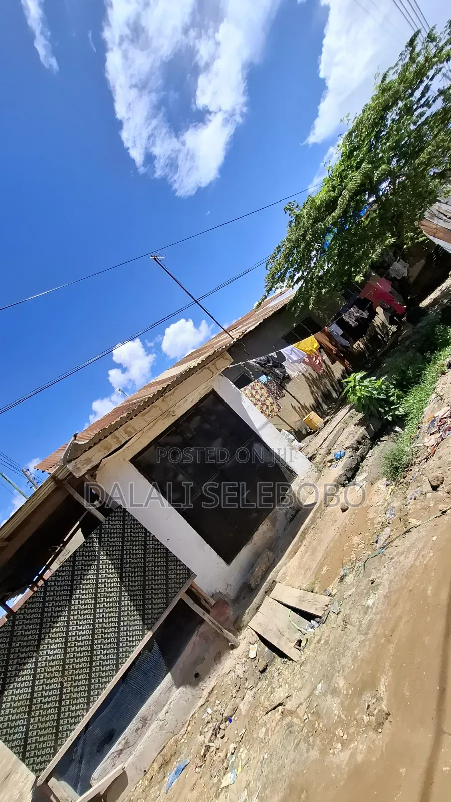 5bdrm Bungalow in Kinondoni Hananasif for sale