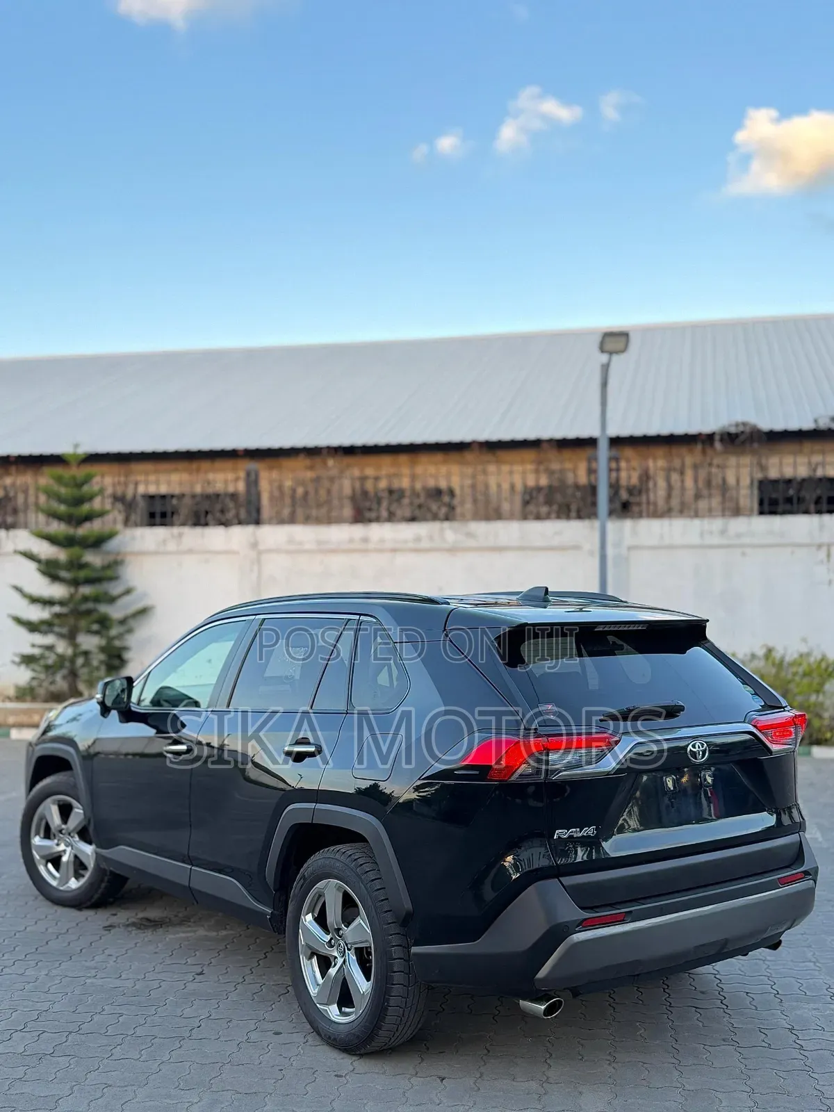 Toyota RAV4 Adventure AWD 2020 Black