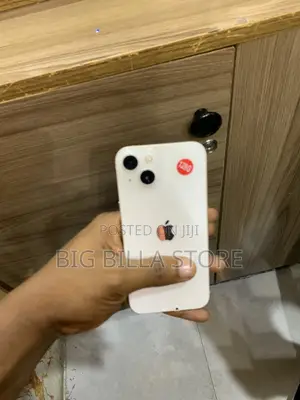 Apple iPhone 13 256 GB White