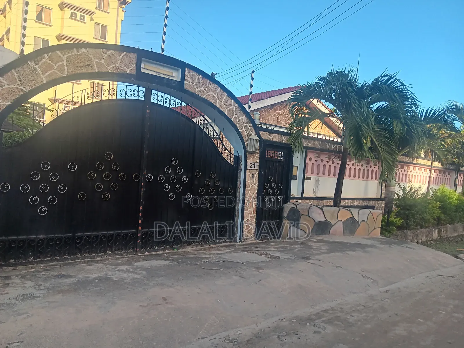 4bdrm House in Kinondoni Morocco for rent