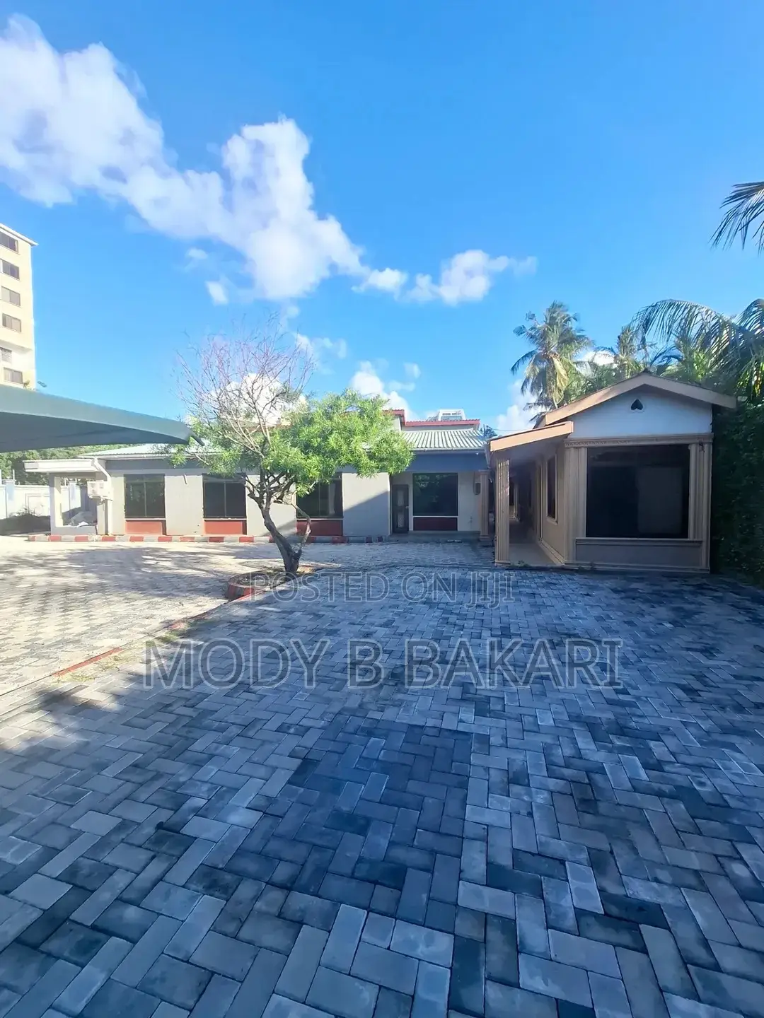 7bdrm House in Mikocheni for rent