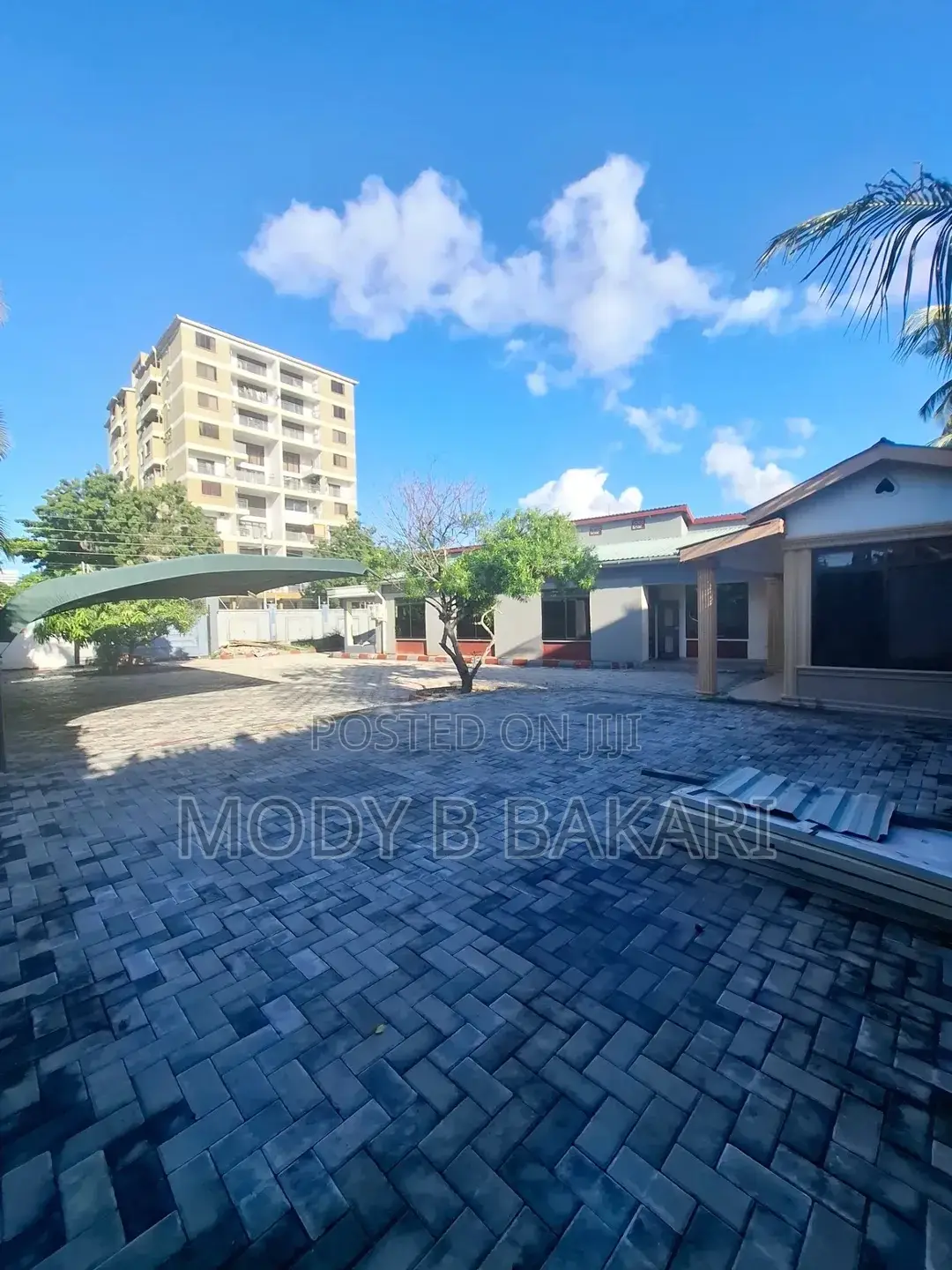 7bdrm House in Mikocheni for rent
