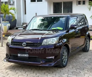 Toyota Corolla Rumion 2011 Purple
