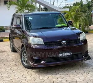 Toyota Corolla Rumion 2011 Purple