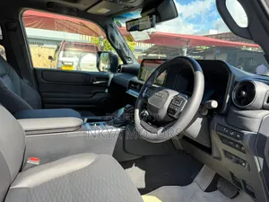 Toyota Land Cruiser Prado 2024 Gray