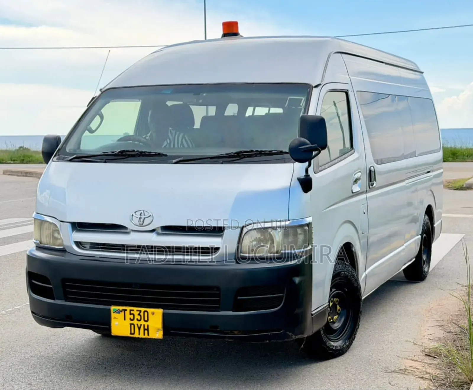 Toyota HiAce 2006 Silver