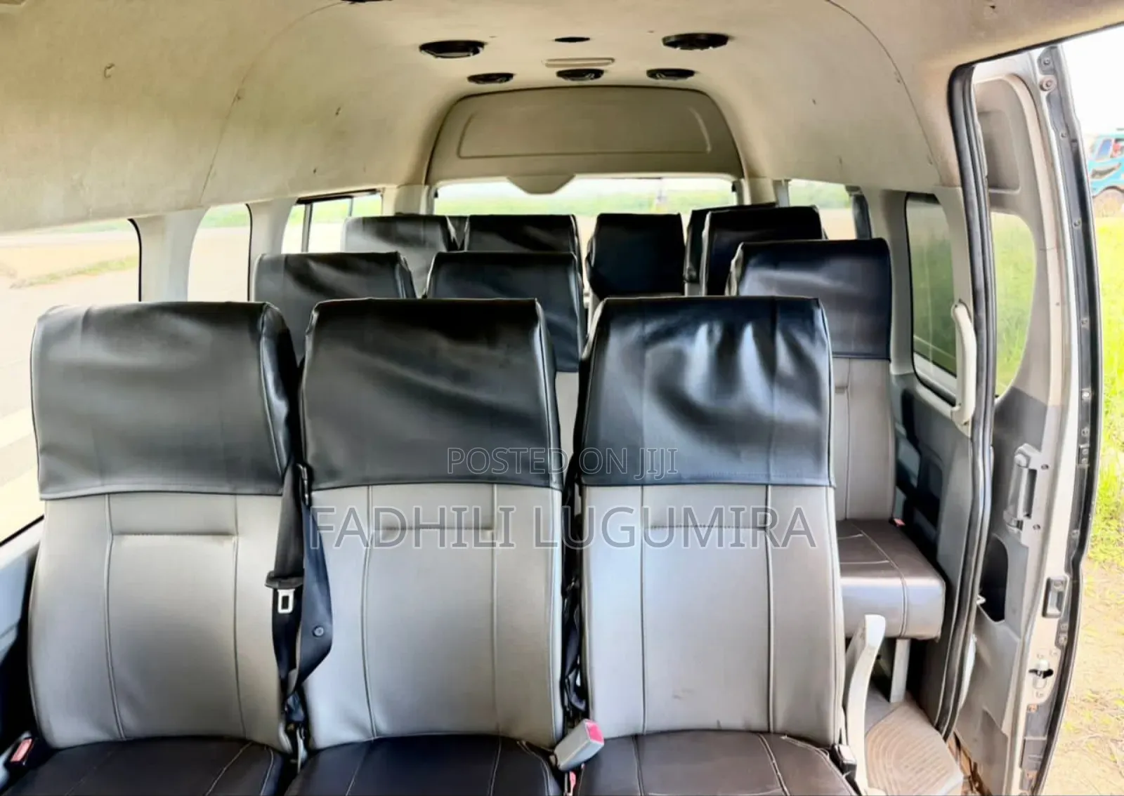 Toyota HiAce 2006 Silver