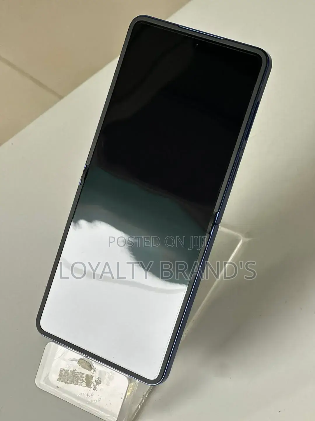 New Samsung Galaxy Z Flip7 256 GB Blue