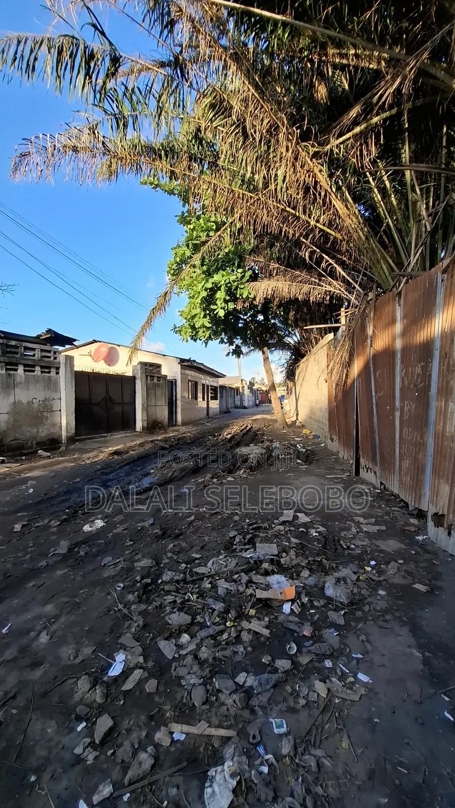6bdrm Bungalow in Kinondoni Mccri, Mwananyamala for sale