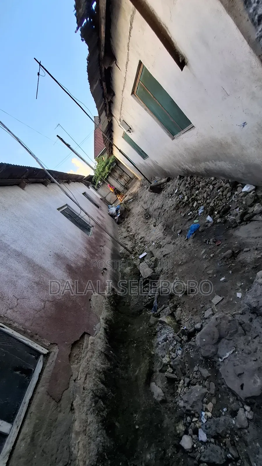 6bdrm Bungalow in Kinondoni Mccri, Mwananyamala for sale