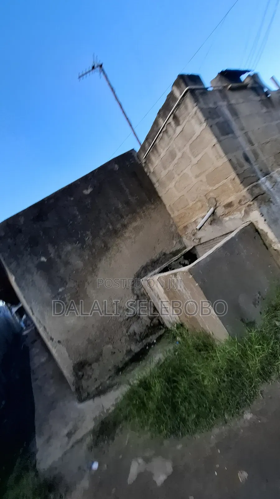 6bdrm Bungalow in Kinondoni Mccri, Mwananyamala for sale
