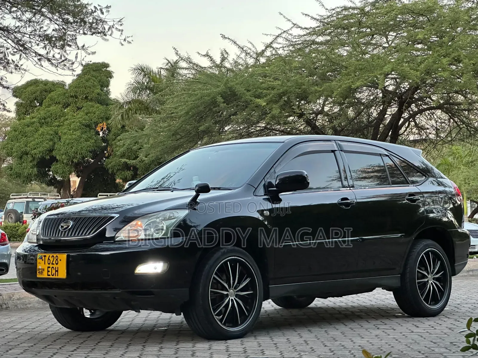 Toyota Harrier 2005 Black