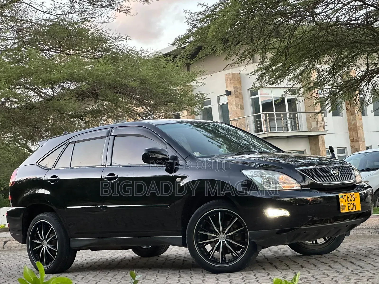 Toyota Harrier 2005 Black