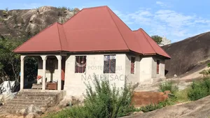 4bdrm House in Mkolani for sale