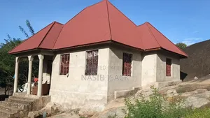 4bdrm House in Mkolani for sale
