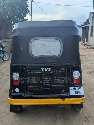 New Bajaj Avenger 200 2026 Black