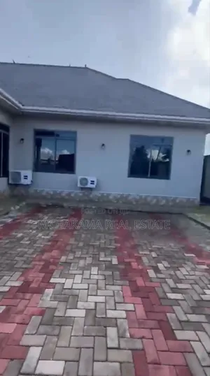 4bdrm Bungalow in Mchakama Real Estate, Kigamboni for sale