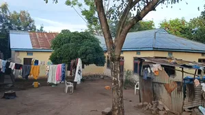 Furnished 9bdrm House in Mkolani for sale