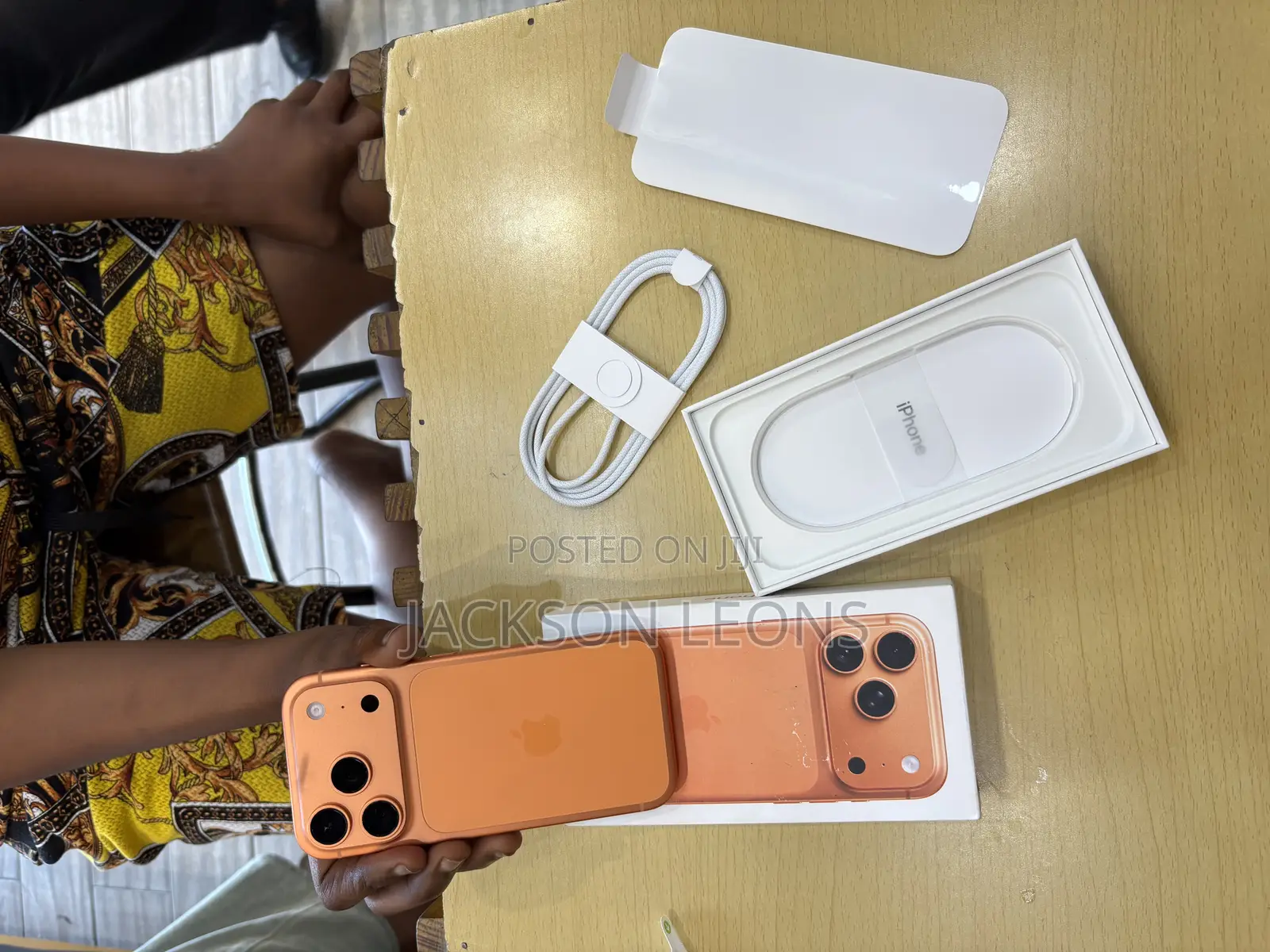 New Apple iPhone 17 Pro 256 GB Orange
