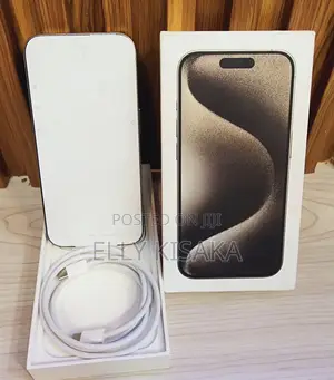 New Apple iPhone 15 Pro Max 256 GB Silver