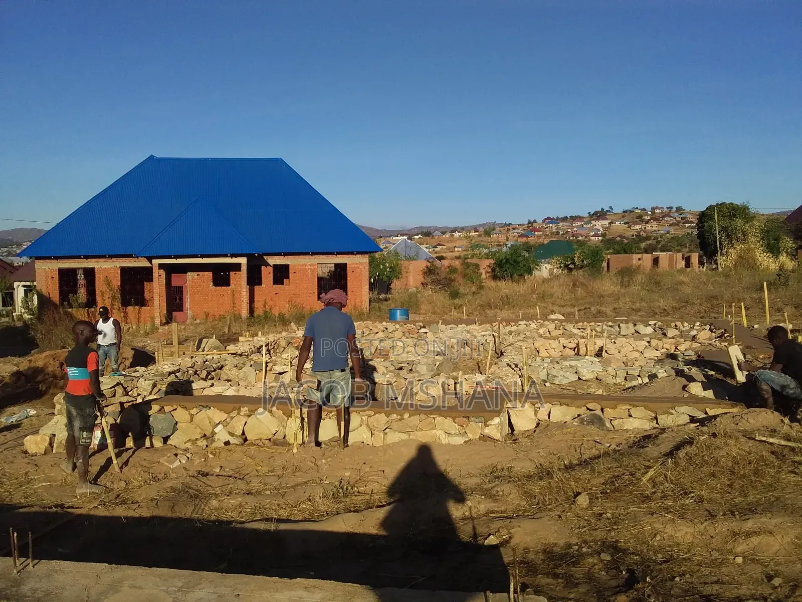 Kiwanja Kinauzwa