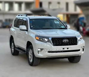 Toyota Land Cruiser Prado 2021 White
