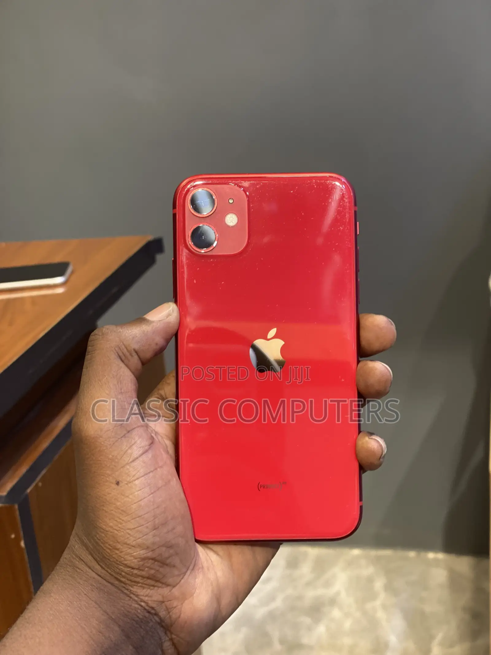 Apple iPhone 11 128 GB Red