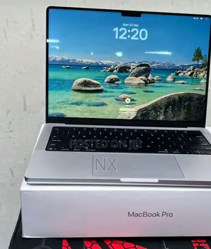 New Laptop Apple MacBook Pro 2025 M5 14-inch 16GB Apple M5 SSD 512GB