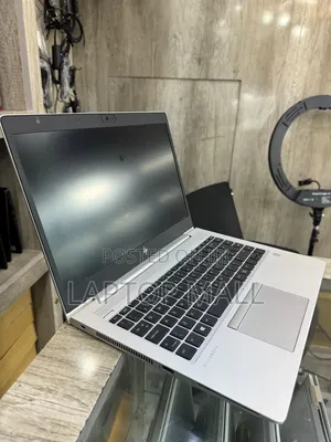 Laptop HP EliteBook 735 16GB AMD Ryzen 5 SSD 256GB